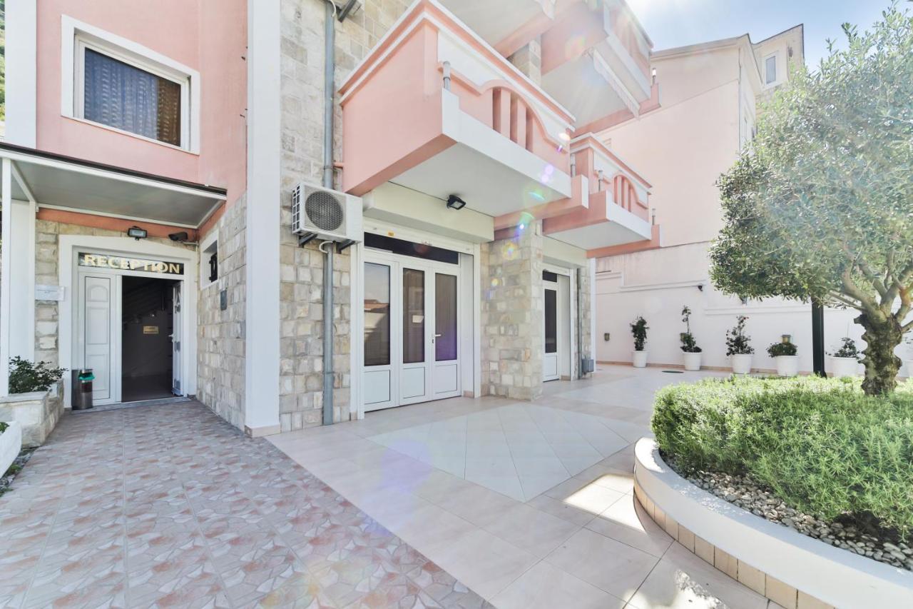 Garni Koral מלון 3*